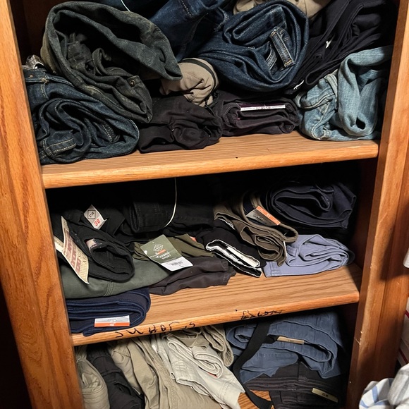 RESELLER Wholesale Women, Men, Tops, Pants, Mixed Sizes, Most new with tags - Picture 4 of 5